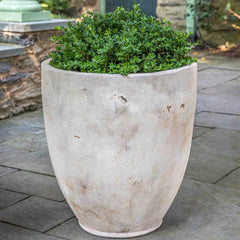 Campania Rovigo Planter - Antico Terra Cotta