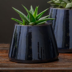 Campania Artisan Pot, Small  Matte Black