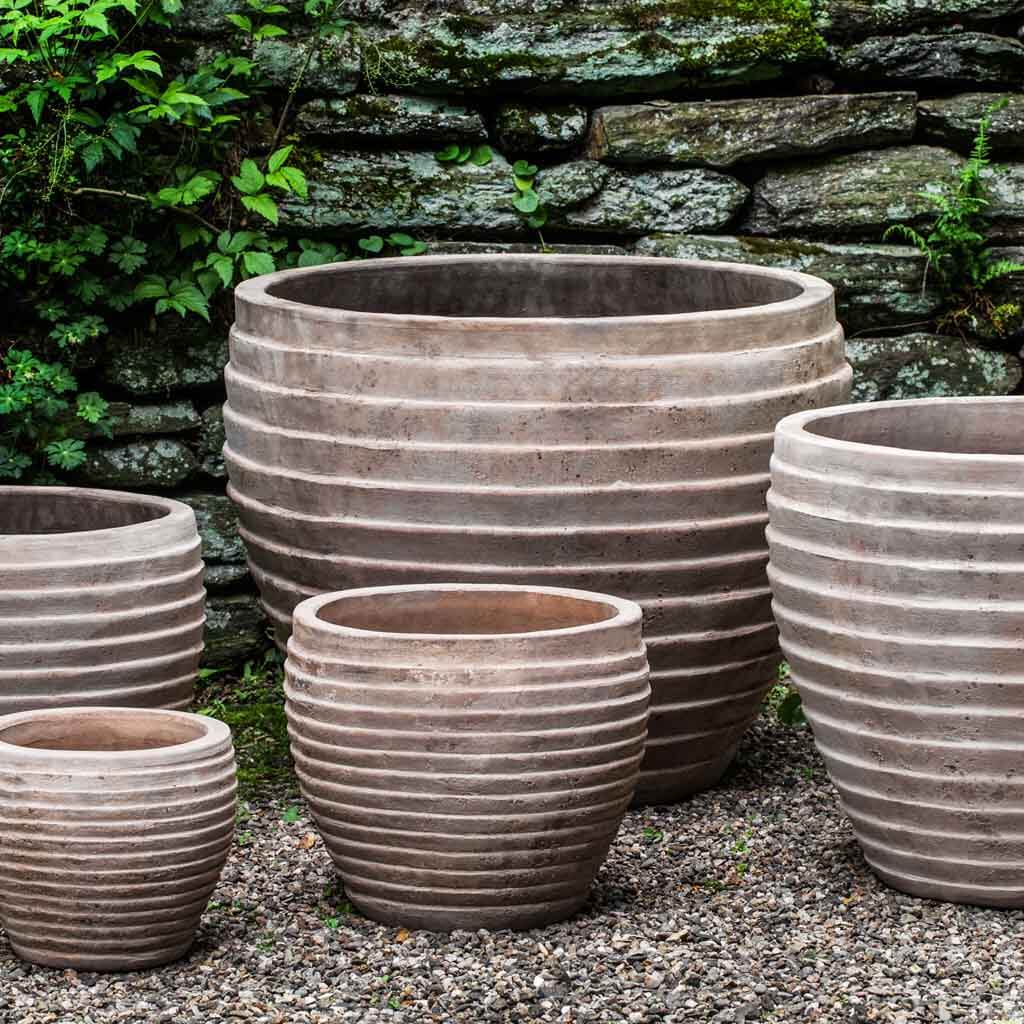 Campania Elia Planter  Antico Terra Cotta