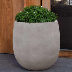Campania Guilford Planter