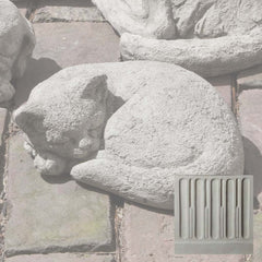 Campania Curled Cat Small