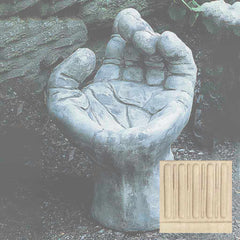 Campania Mano Birdbath