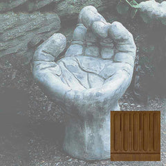 Campania Mano Birdbath