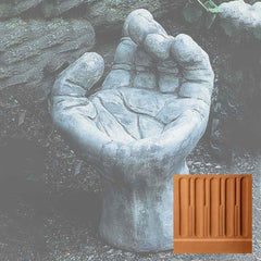 Campania Mano Birdbath