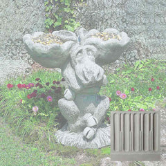 Campania Moose Birdbath/Feeder