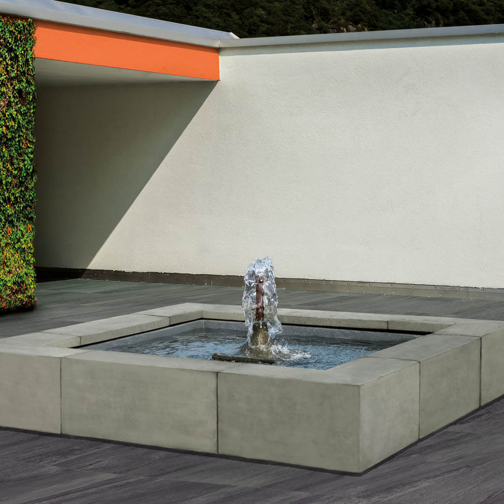 Campania Concourse Fountain