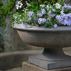 Campania Apsley Urn, Large