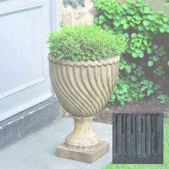 Campania Ravenna Urn