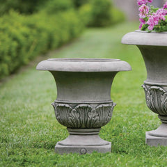 Campania Williamsburg Acanthus Planters