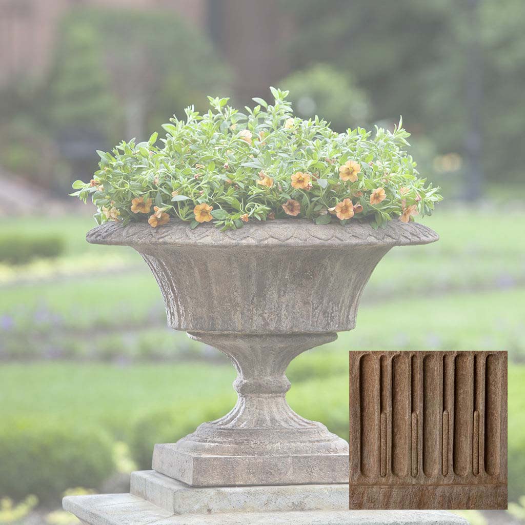 Campania Smithsonian Fluted Valentine Urn