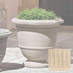 Campania Relais Urns