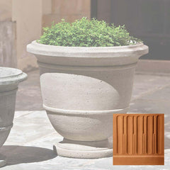 Campania Relais Urns