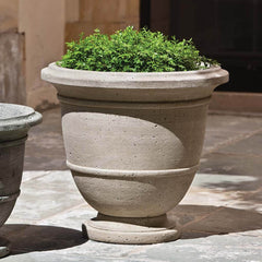Campania Relais Urns