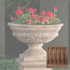 Campania Coachhouse Urn