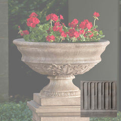 Campania Coachhouse Urn