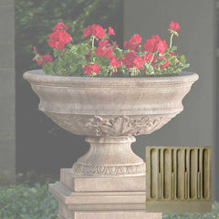 Campania Coachhouse Urn