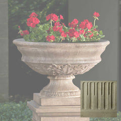 Campania Coachhouse Urn