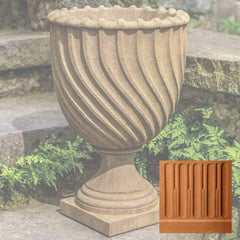 Campania Ravenna Urn