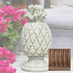 Campania Williamsburg Pineapple Finial