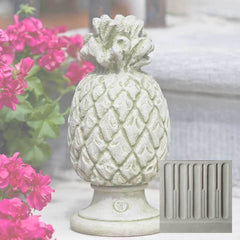 Campania Williamsburg Pineapple Finial