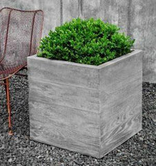 Photo of Chenes Brut Planters - Exclusively Campania